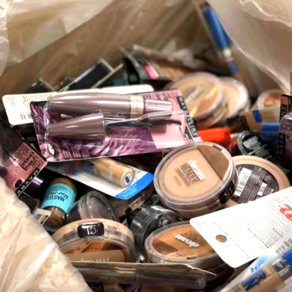 Assorted Cosmetic Wholesale Boxes